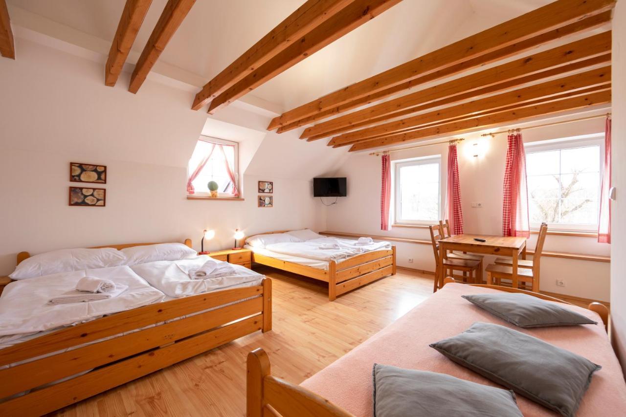 Penzion Vědomice Esterno foto